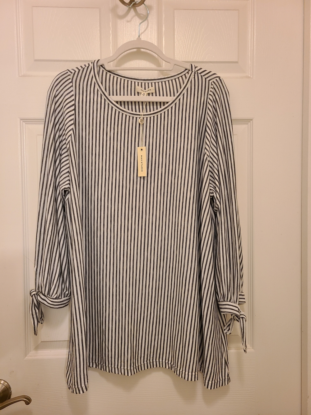Max Studio Black & White Striped Tie-Sleeve Tunic
